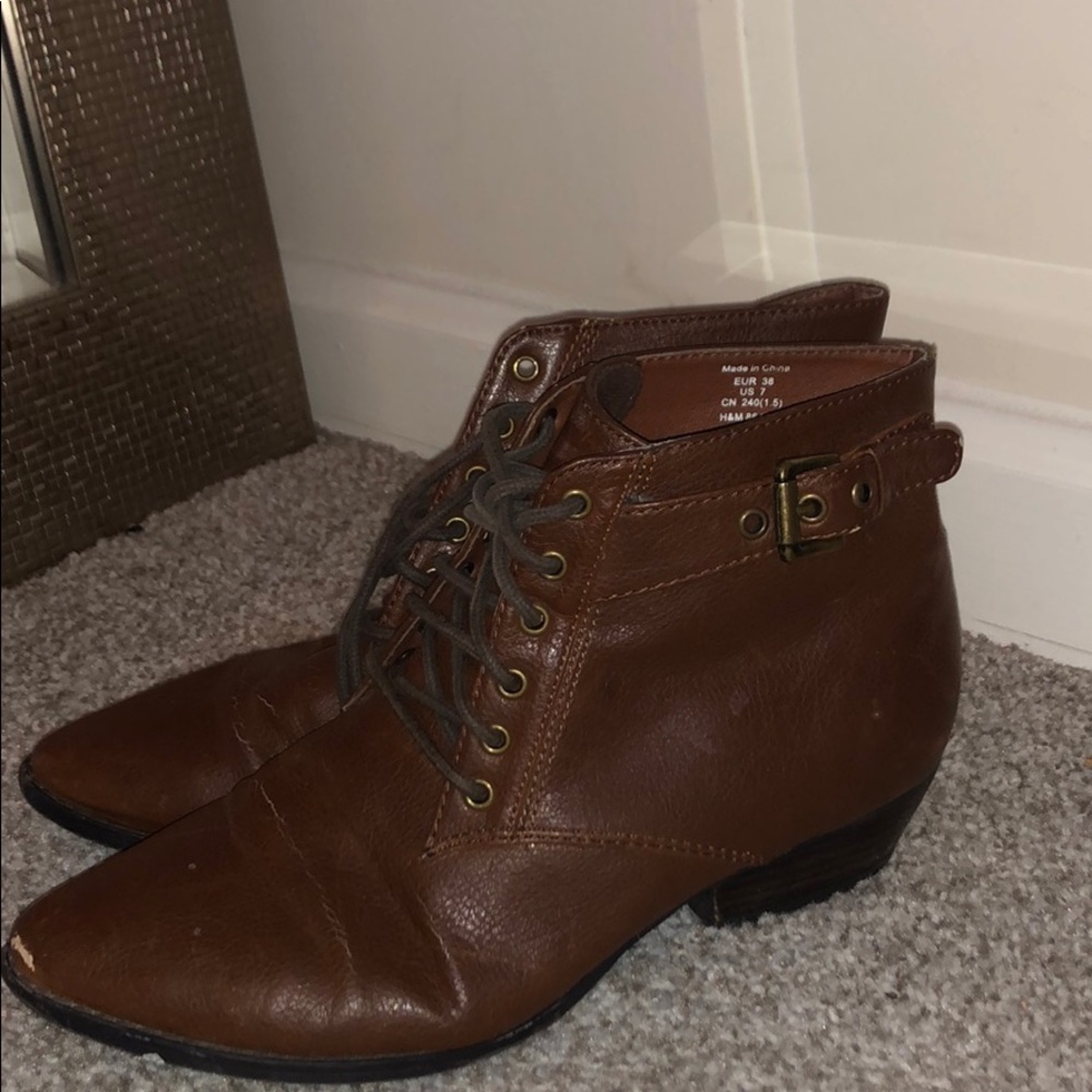 brown booties